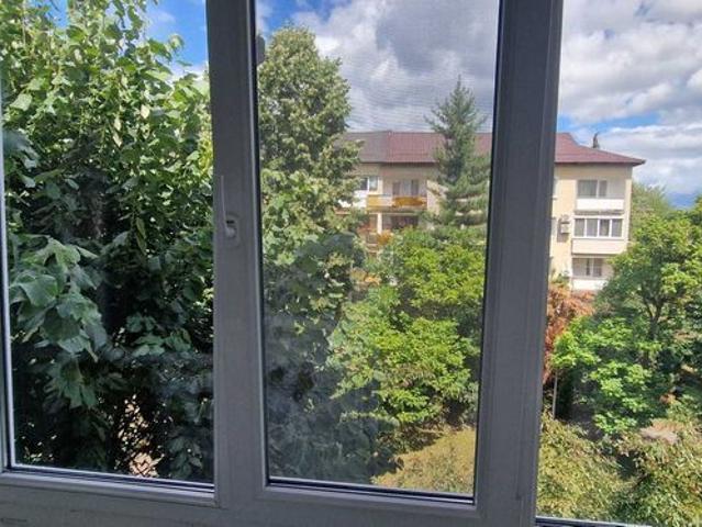 Inchiriez apartament 4 camere Baia Mare zona Gh. Marinescu