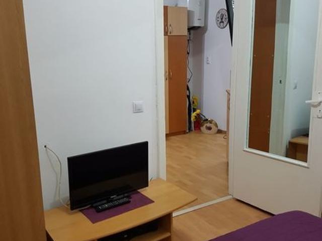 Inchiriez apartament