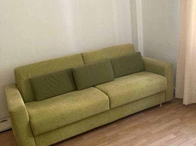 Închiriez apartament