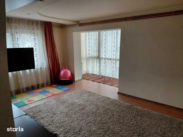 inchiriez apartament