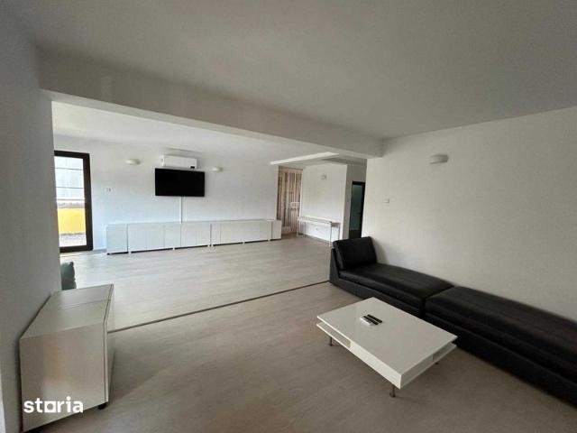 Inchiriez apartament 110 MP