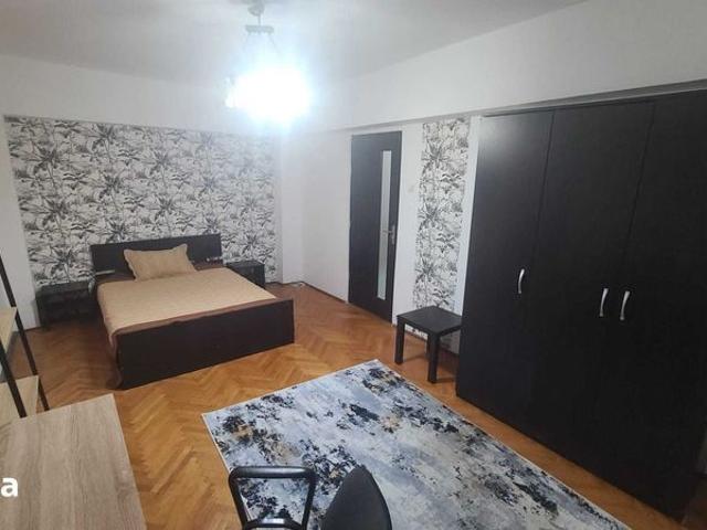Inchiriez apartament 1 camera