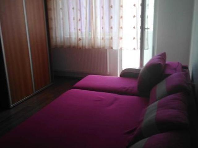 Inchiriez Apartament
