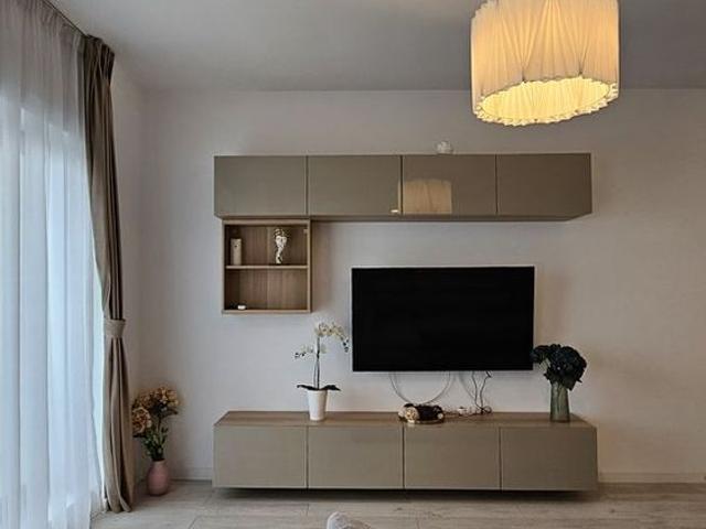 Închiriez Apartament 2 Cam în complex rezidențial Direct Proprietar