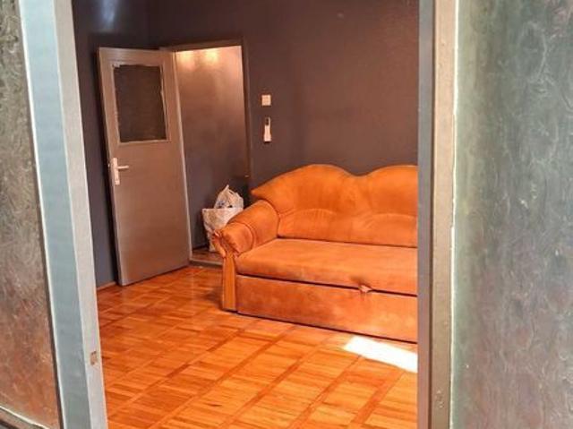 Inchiriez apartament 2 camere
