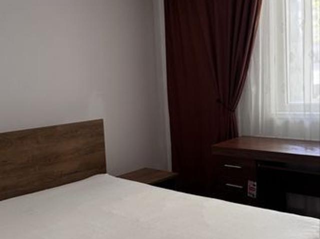 Inchiriez apartament 2 camere