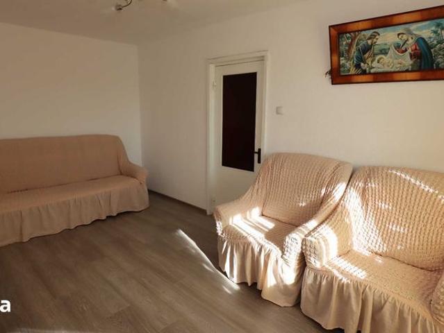 Inchiriez apartament 2 camere