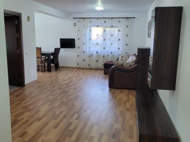 Inchiriez apartament 2 camere