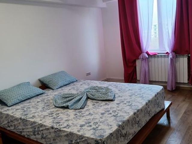 Inchiriez Apartament 2 camere