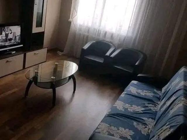 Inchiriez apartament 2 camere
