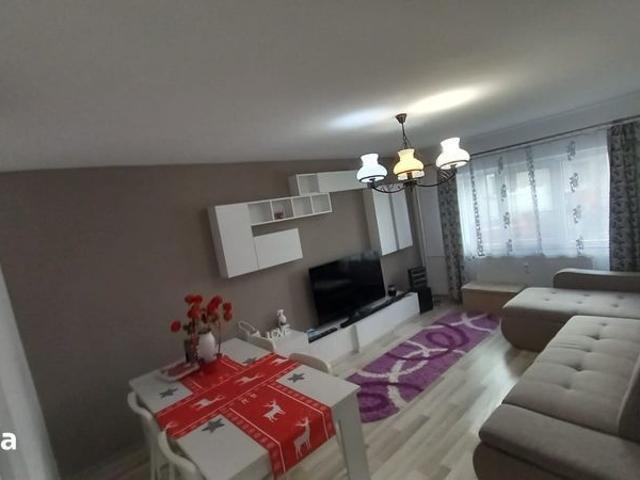 Inchiriez apartament 2 camere