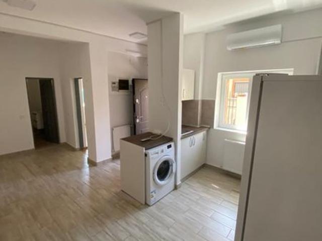 Inchiriez apartament 2 camere