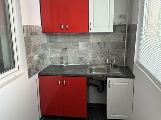 Inchiriez apartament 2 camere