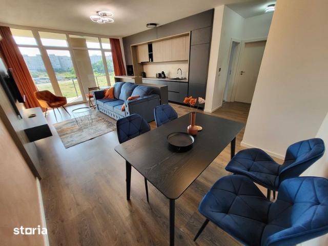 Inchiriez apartament 2 camere 1 dormitor, complet dotat lux