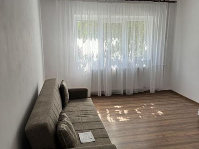 Inchiriez apartament 2 camere