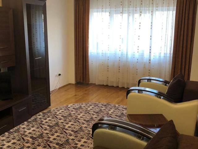 Inchiriez apartament 2 camere