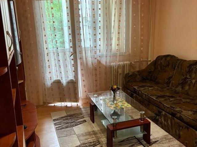 Inchiriez apartament 2 camere