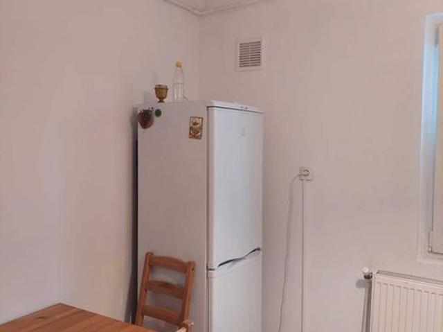 Inchiriez apartament 2 camere Tatarasi Flora