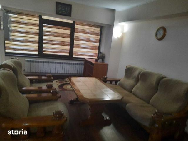 Inchiriez apartament 2 camere ultra central