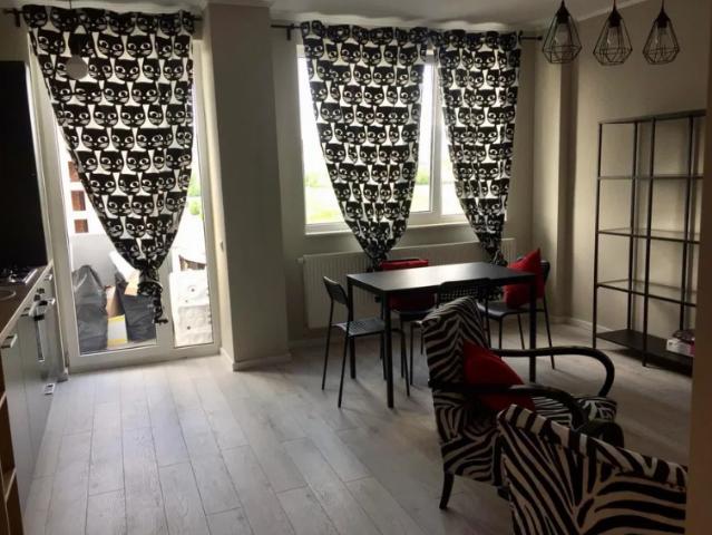 Inchiriez apartament 2 camere Vivo Mall