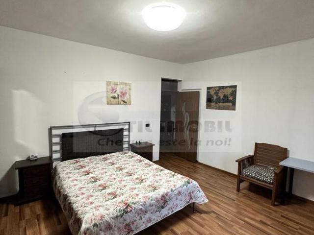 Inchiriez apartament 2 camere Zona Bucium