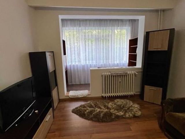 Inchiriez apartament 2 camere Zona Lujerului