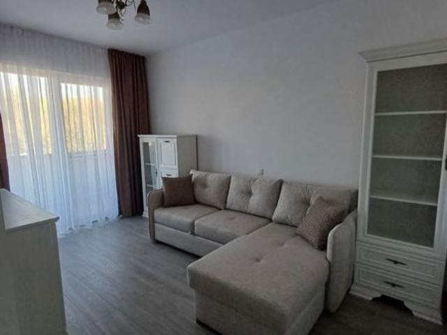 Inchiriez apartament 2 camere Zona Piata Salajeanca! Închiriez in bl