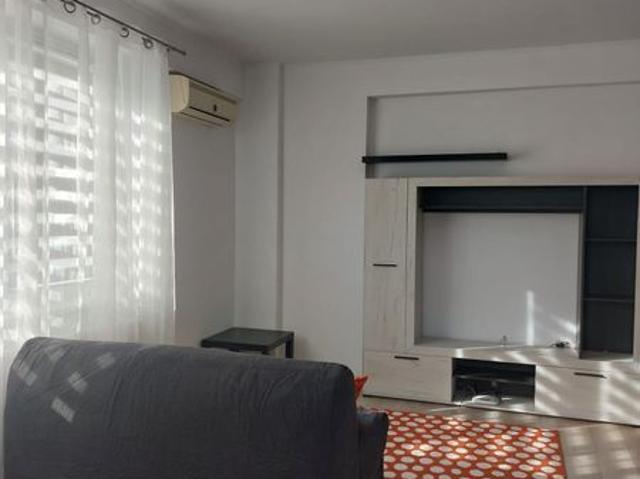 Inchiriez apartament 2 camere zona Primo, Constanta