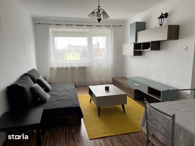 Inchiriez apartament 2 camere zona shopping city