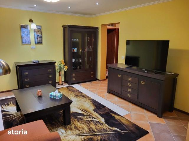 inchiriez apartament 2 camere zona Simion Barnutiu