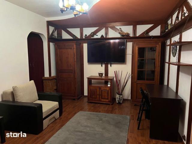 Inchiriez apartament 2 camere zona 1 Mai