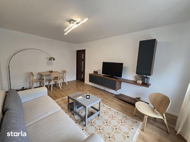 Inchiriez apartament 2 camere, Aviatiei