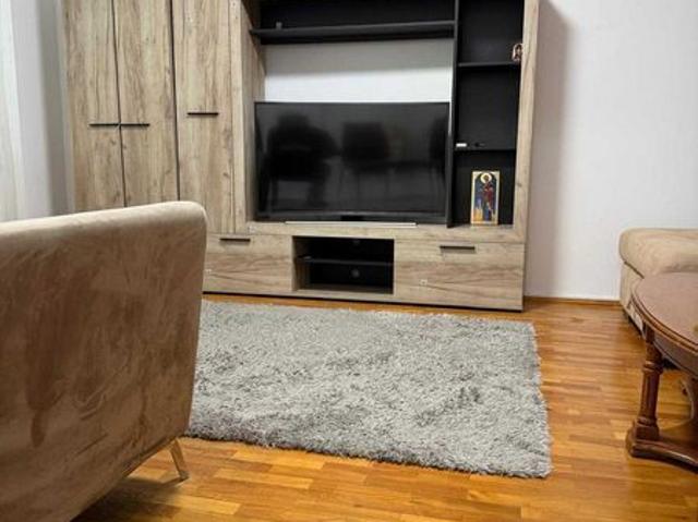 Inchiriez apartament 2 camere Bd Ferdinand