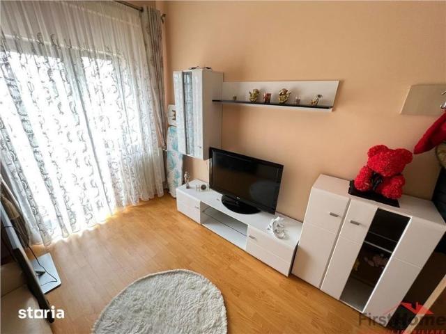 Inchiriez apartament 2 camere bloc nou