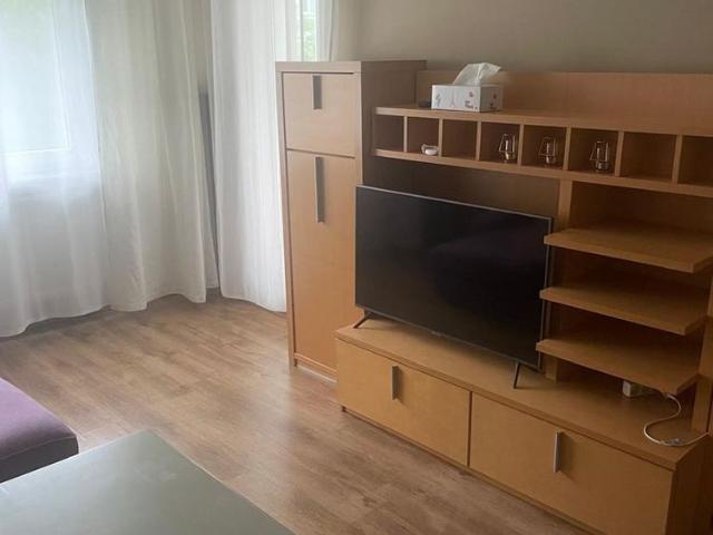 Inchiriez apartament 2 camere, complet mobilat, cartierul Aviatiei