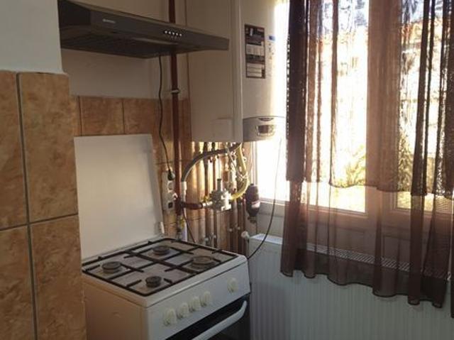 Inchiriez apartament 2 camere Confectii