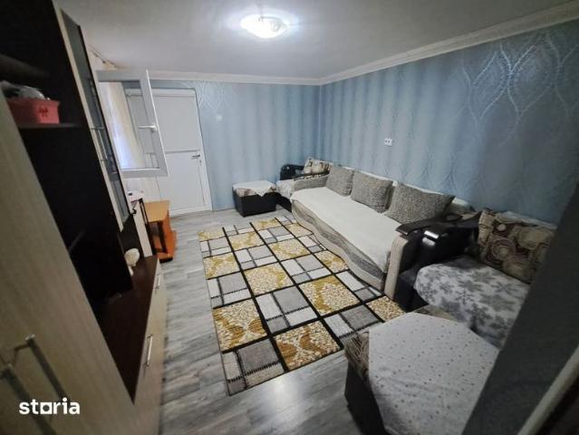 Inchiriez apartament 2 camere cu vedere la mare