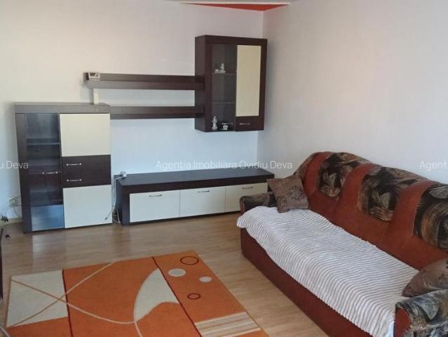 Inchiriez apartament 2 camere dec, Deva,I. Maniu, et 2, disponibil din 01.07.26
