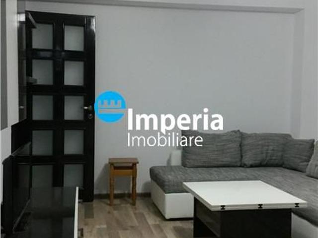 Inchiriez apartament 2 camere, decomandat, Complex Roua Residence