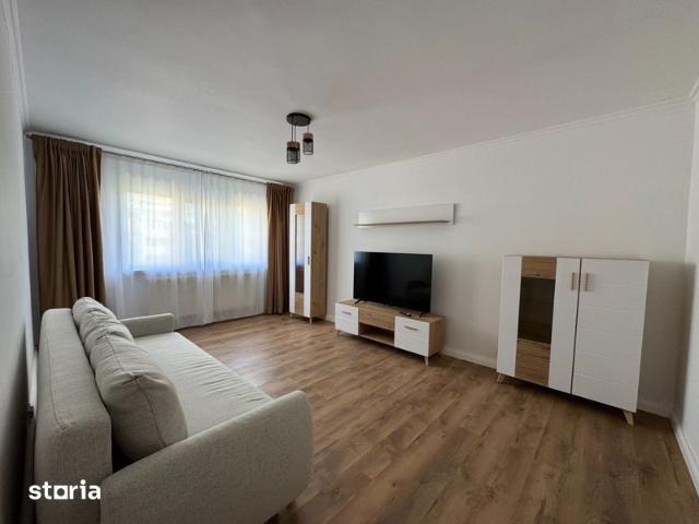 Închiriez apartament 2 camere decomandate Rovine