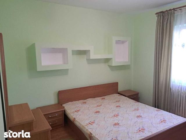 Inchiriez apartament 2 camere decomandate, Rovine vis a vis de Profi