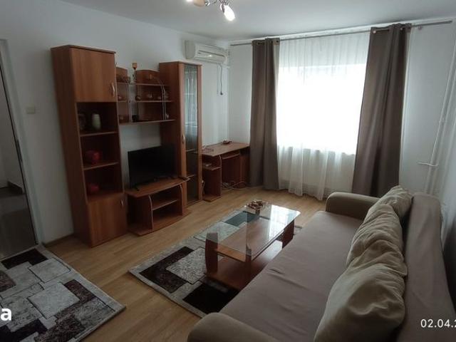 Închiriez apartament 2 camere Faleza Nord