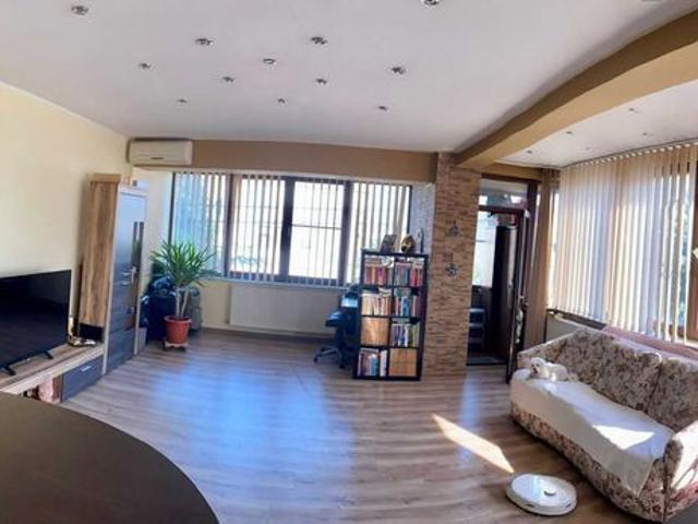 Inchiriez apartament 2 camere, garaj, Bucurestii Noi/Pod Constanta