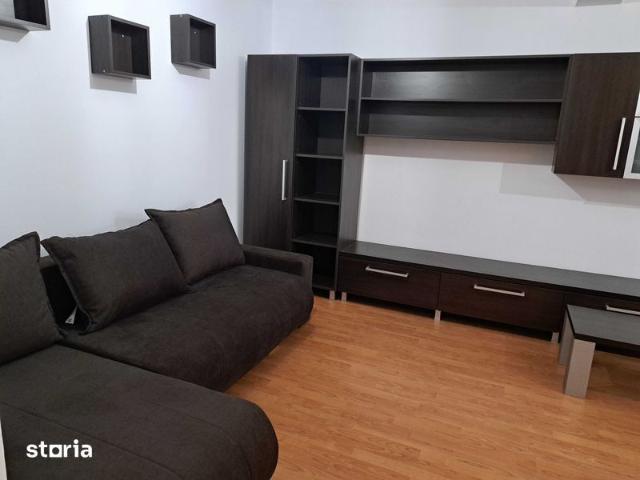 Inchiriez apartament 2 camere in zona Platinia Mall