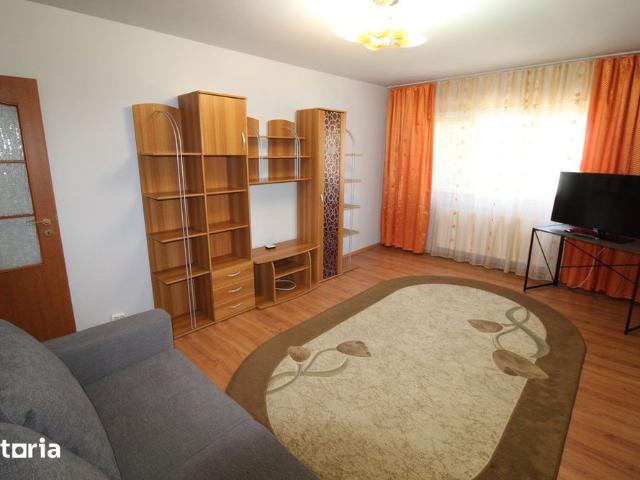Închiriez apartament 2 camere în Hunedoara zona Micro5 Dornica, etaj 2