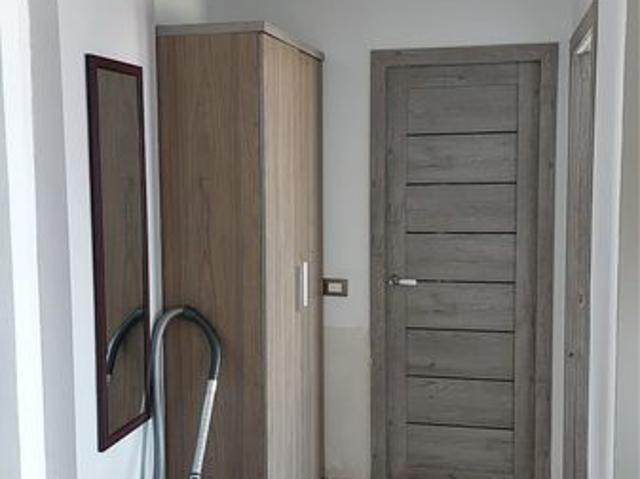 Inchiriez apartament 2 camere mamaia