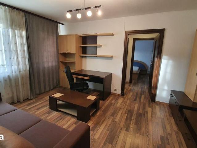 Închiriez apartament 2 camere Micro 1 Intim