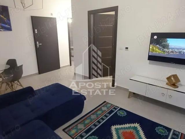 Inchiriez Apartament 2 camere NOU LUX, Adora Park cu gradina