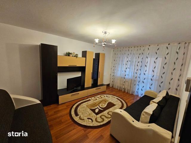 Inchiriez apartament 2 camere Racadau, 2 balcoane, utilat si mobilat