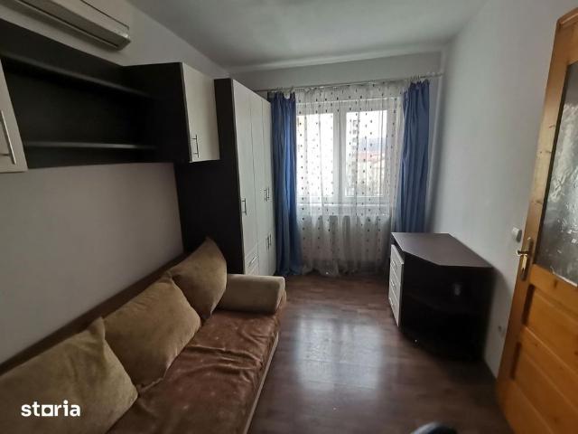 INCHIRIEZ apartament 2 camere, renovat,zona Vasile Aaron